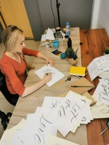 Графоритмика Натальи Савицкой для леворуких детей — музыкально-двигательный подход в коррекции почерка.